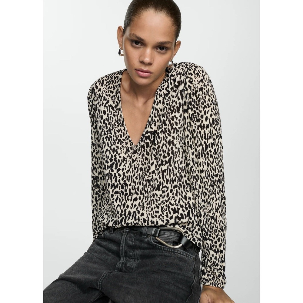MNG MANGO Women's Leopard Blouse Top Size 2 Weekend‎ Minimalist Preppy